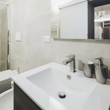شقة My House Indipendenza بولونيا